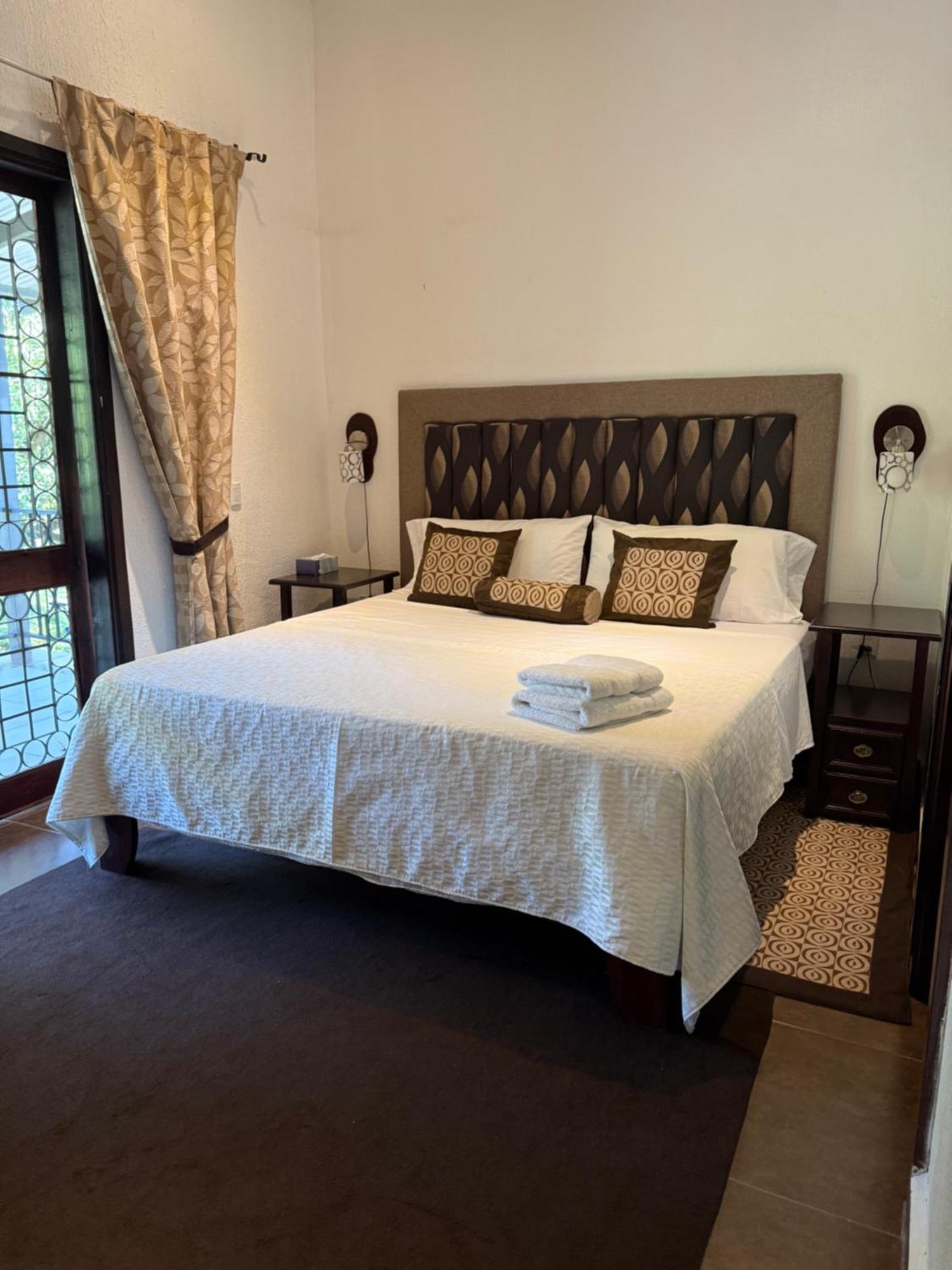 Bed and Breakfast Cotton House De Labrador Exterior foto